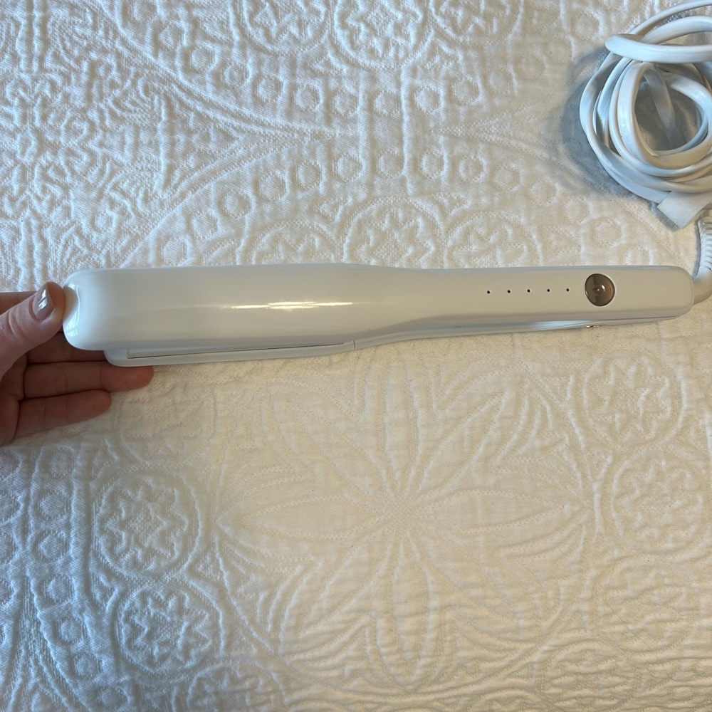 T3 Hair straightener